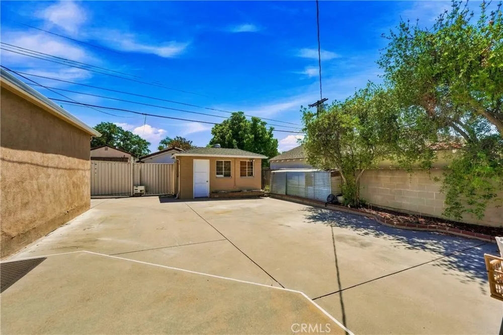 730 E Fairmount Road Burbank, CA 91501