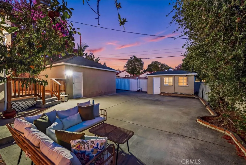 730 E Fairmount Road Burbank, CA 91501