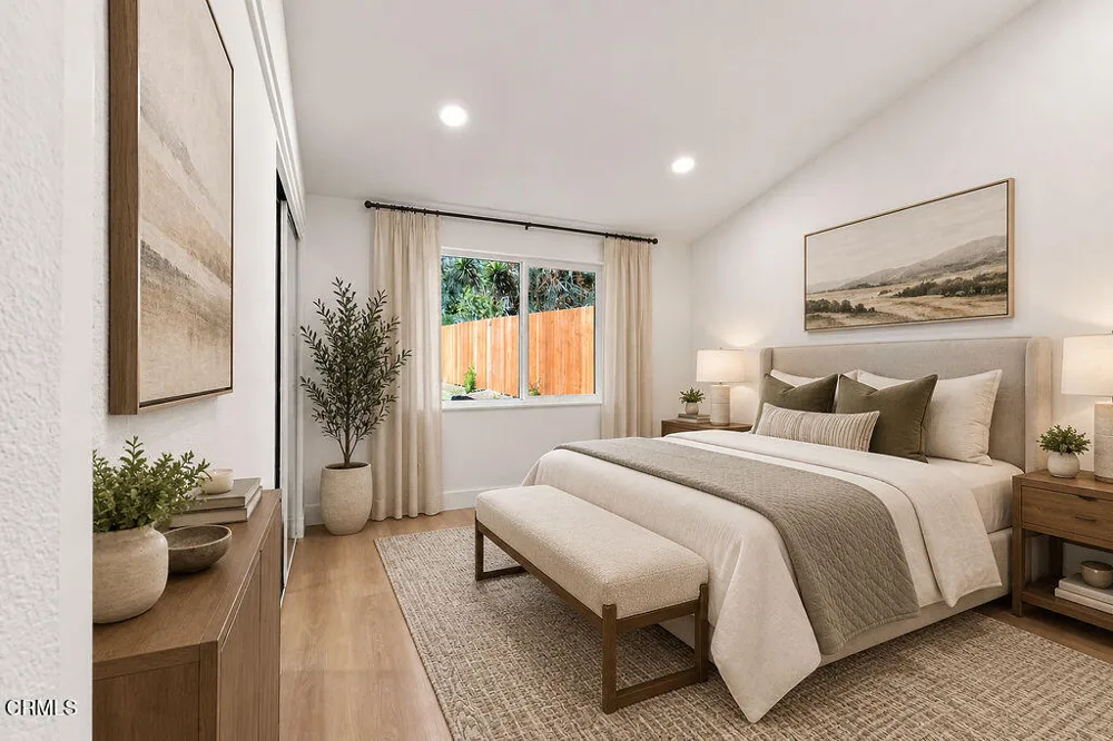 975 E Avenida De Los Arboles Thousand Oaks, CA 91360