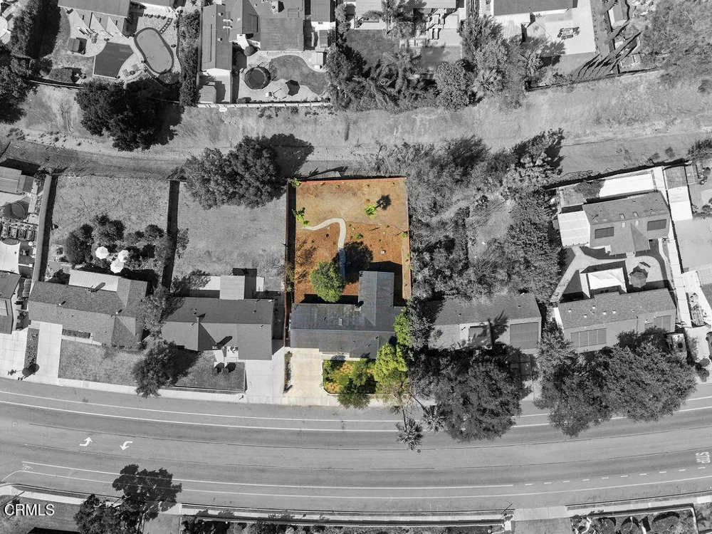 975 E Avenida De Los Arboles Thousand Oaks, CA 91360