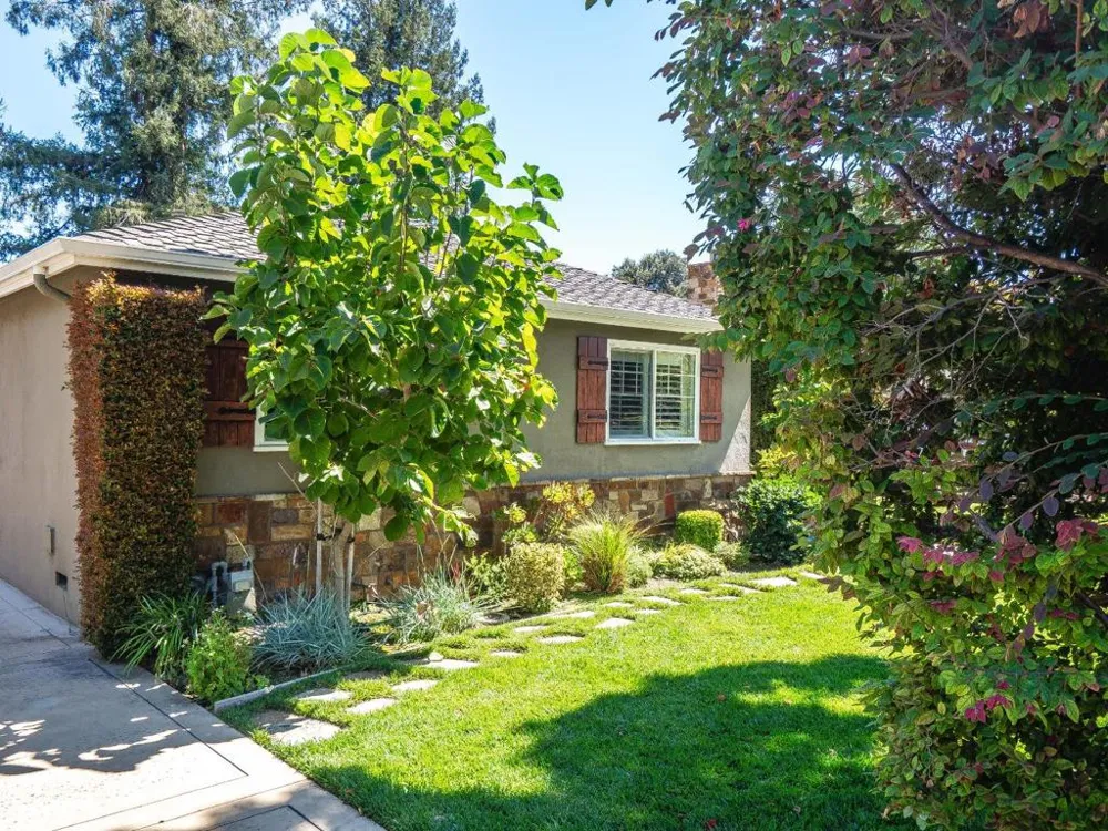 2286 Lansford Avenue San Jose, CA 95125