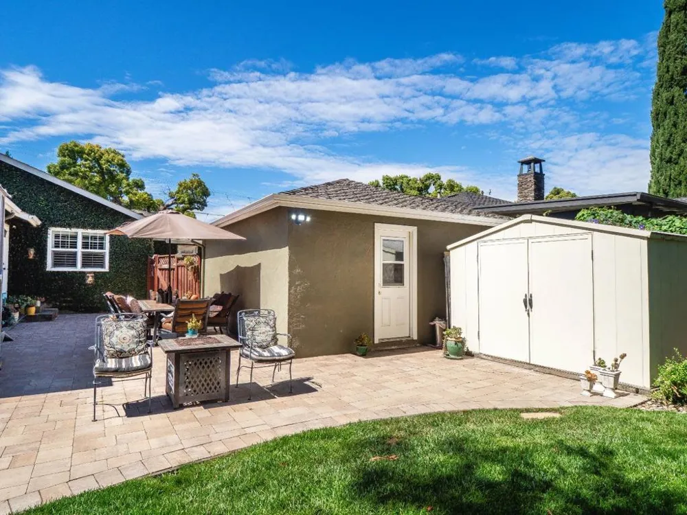 2286 Lansford Avenue San Jose, CA 95125