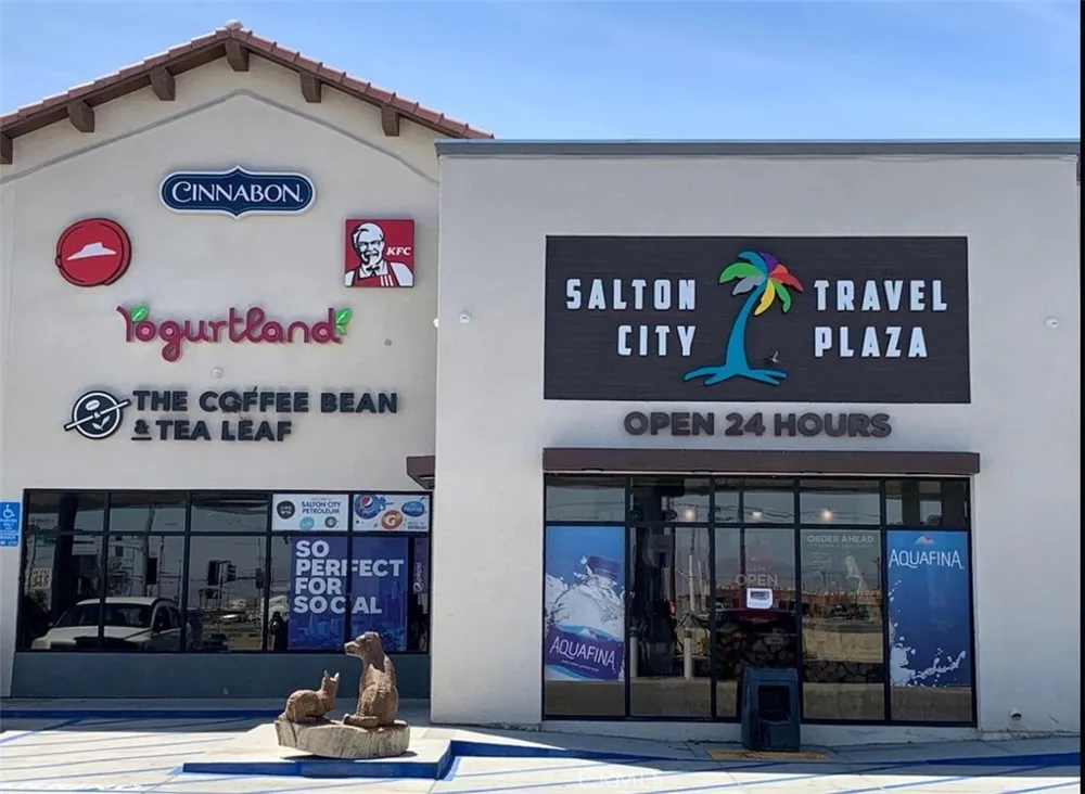 1224 Van Buren Thermal, CA 92274