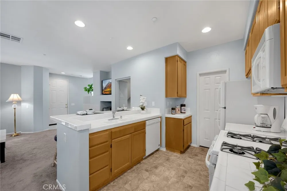128 Shattuck Court Brea, CA 92821