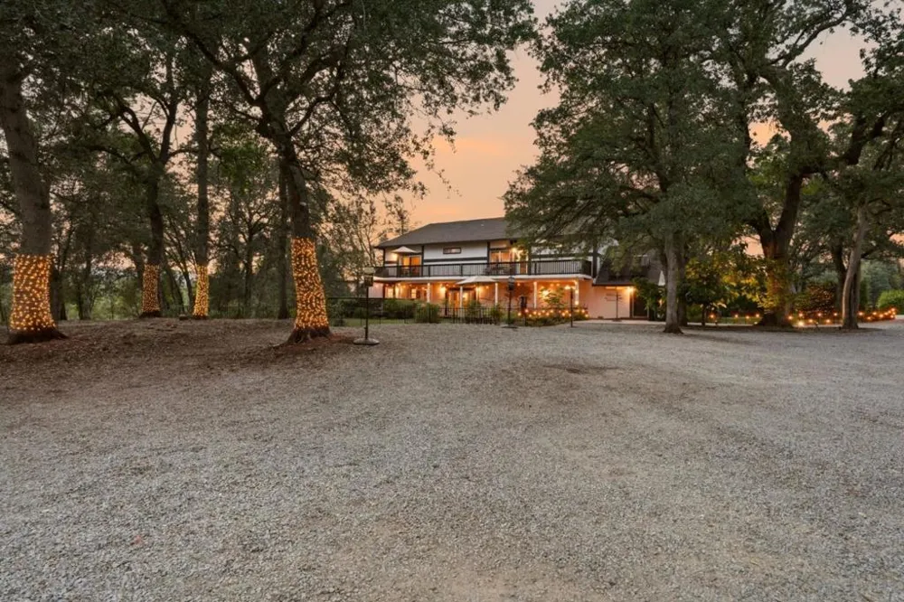 19177 Hollow Lane Redding, CA 96003