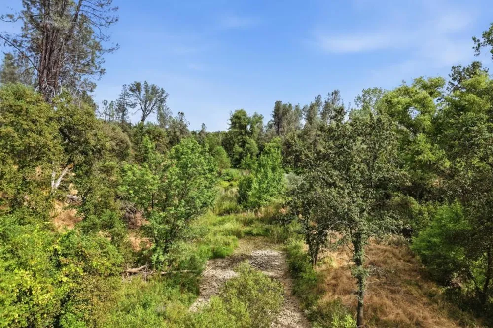 19177 Hollow Lane Redding, CA 96003