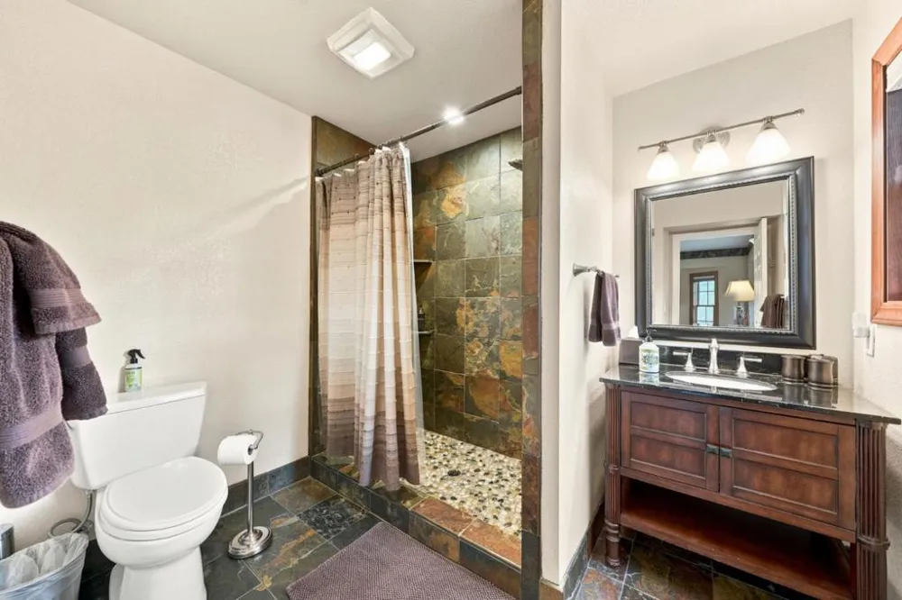19177 Hollow Lane Redding, CA 96003