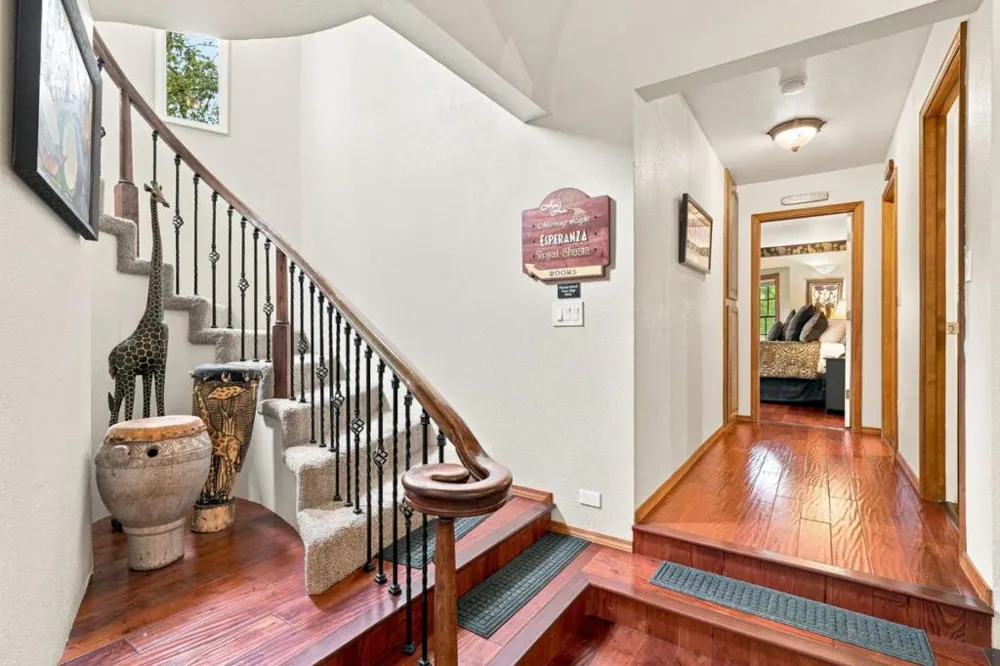 19177 Hollow Lane Redding, CA 96003