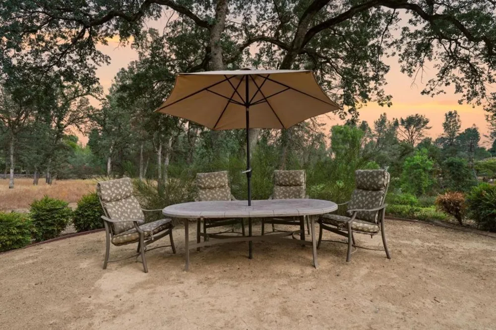 19177 Hollow Lane Redding, CA 96003