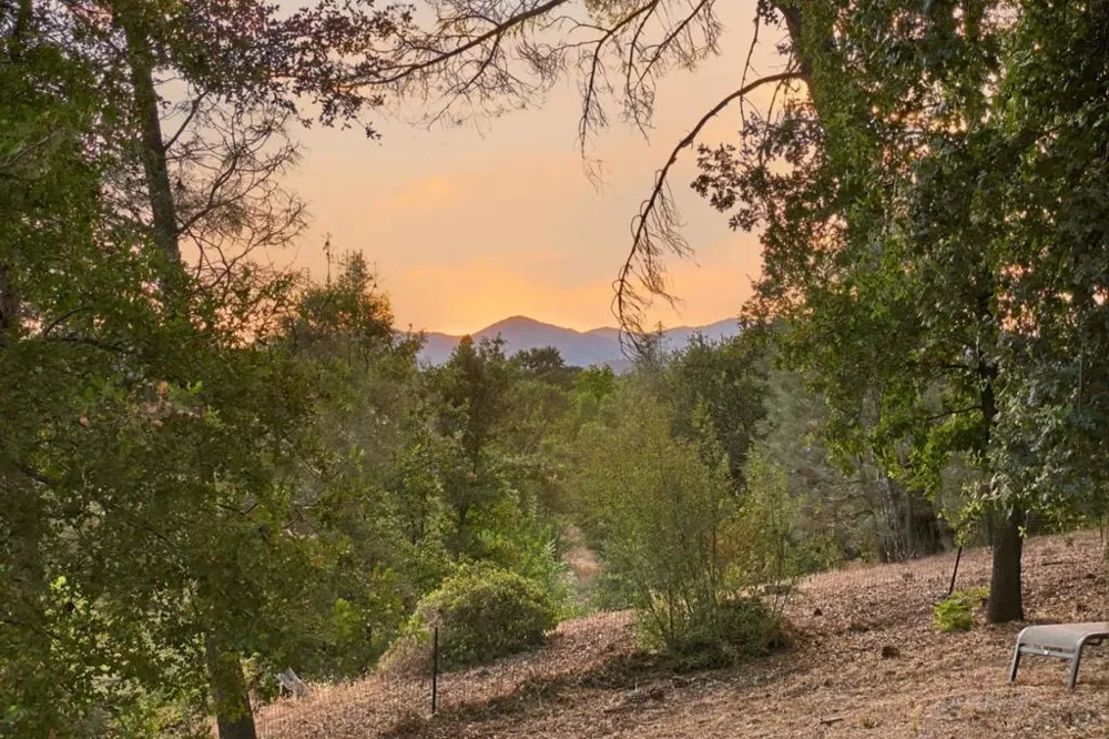 19177 Hollow Lane Redding, CA 96003