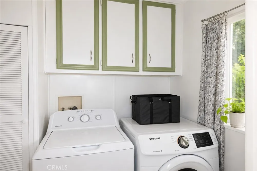 80 Huntington #513 Huntington Beach, CA 92648