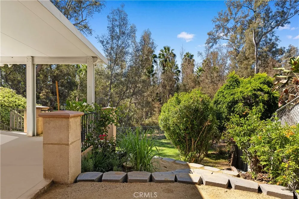 15757 Country Club Dr Chino Hills, CA 91709