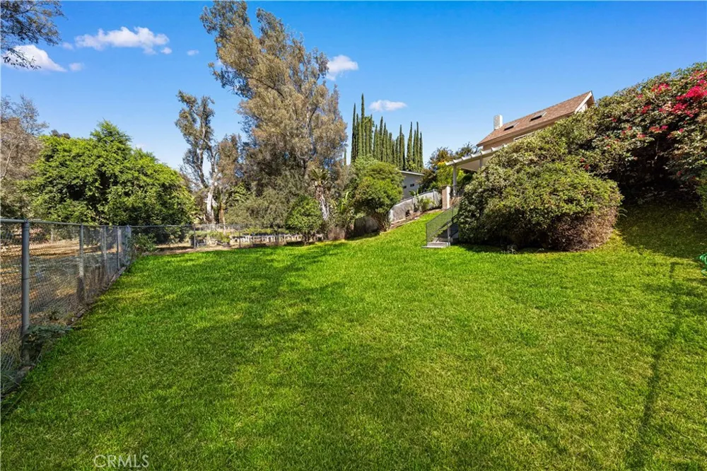 15757 Country Club Dr Chino Hills, CA 91709