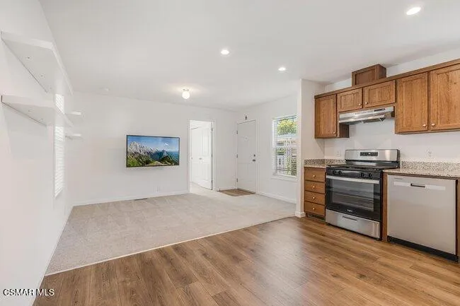 2193 Los Feliz Drive #63 Thousand Oaks, CA 91362