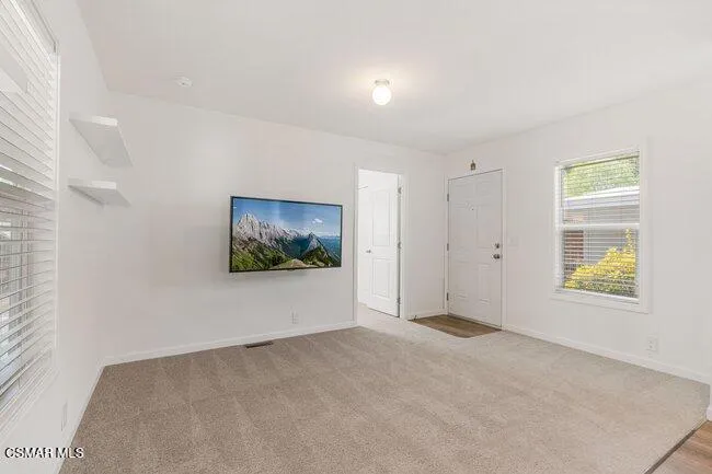 2193 Los Feliz Drive #63 Thousand Oaks, CA 91362