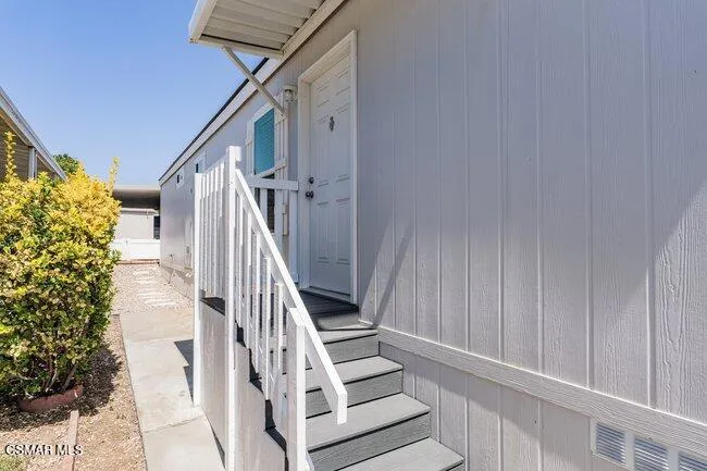 2193 Los Feliz Drive #63 Thousand Oaks, CA 91362