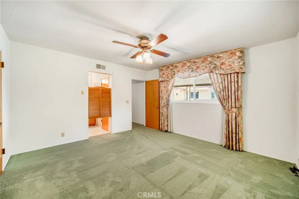 2070 S Eileen Drive Anaheim, CA 92802