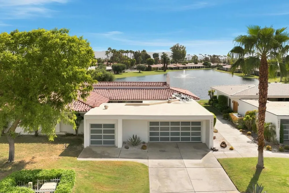 78025 Lago Drive La Quinta, CA 92253