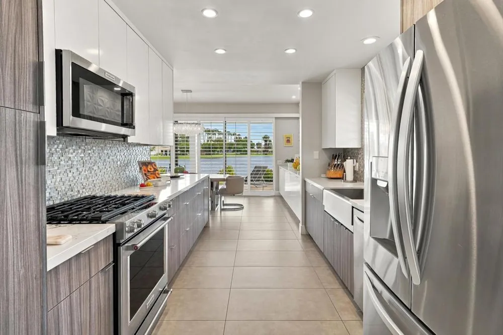 78025 Lago Drive La Quinta, CA 92253