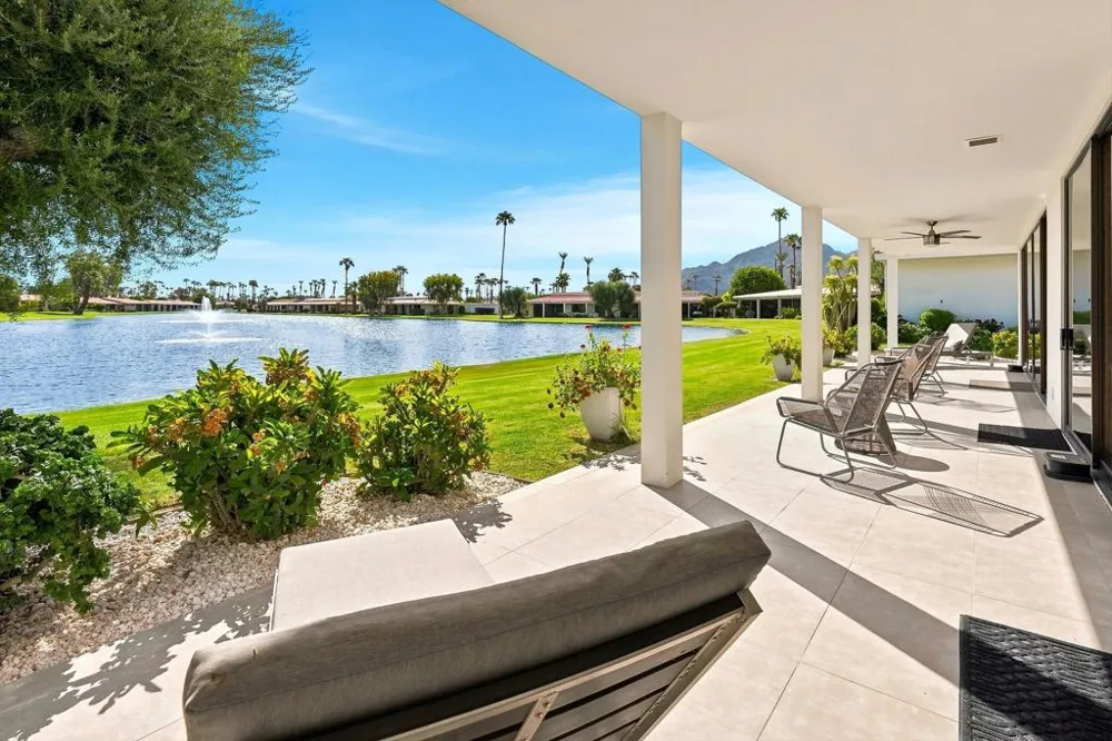 78025 Lago Drive La Quinta, CA 92253