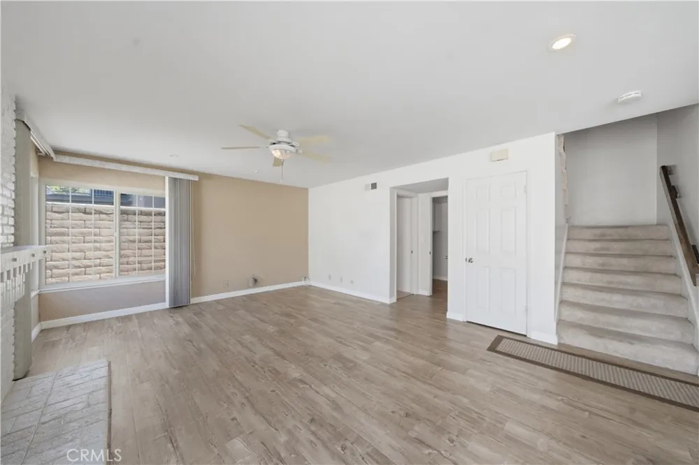 25211 Cinnamon Lake Forest, CA 92630