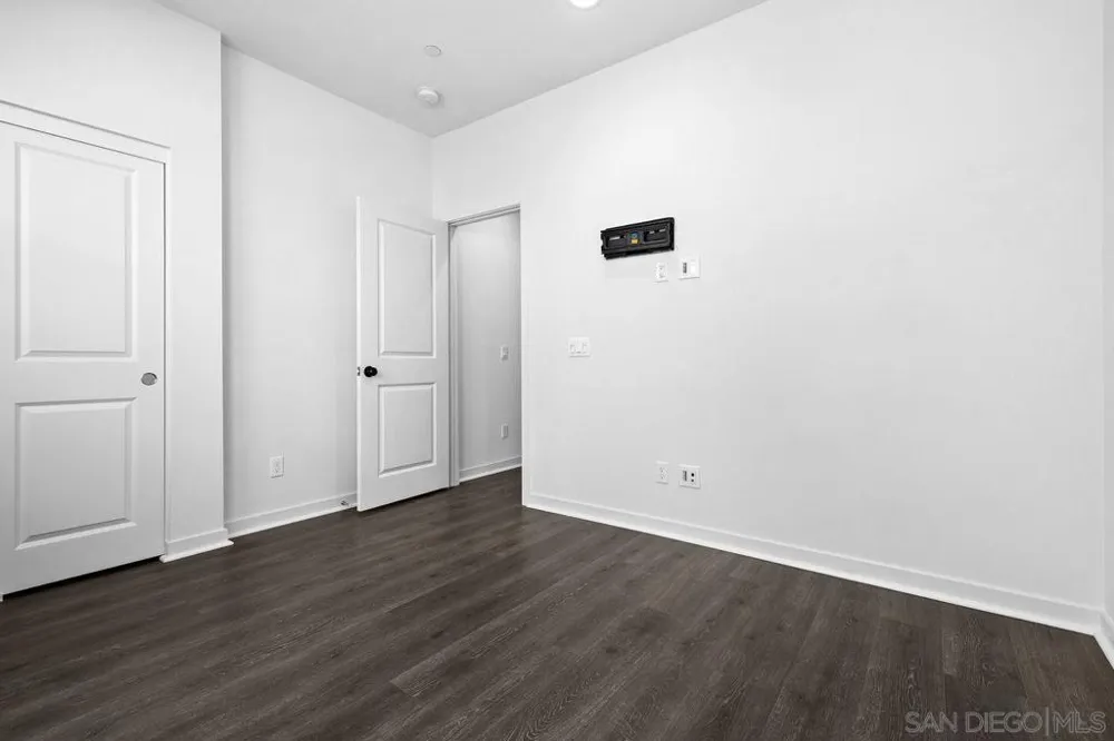 340 Waterbury Ct. Santee, CA 92071