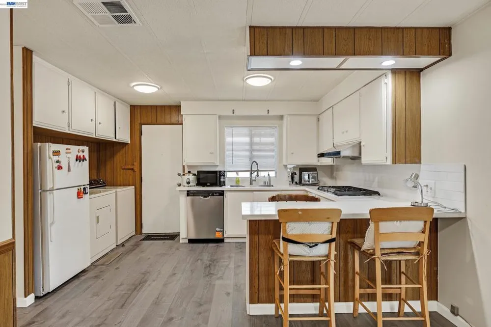 4141 Deep Creek Fremont, CA 94555