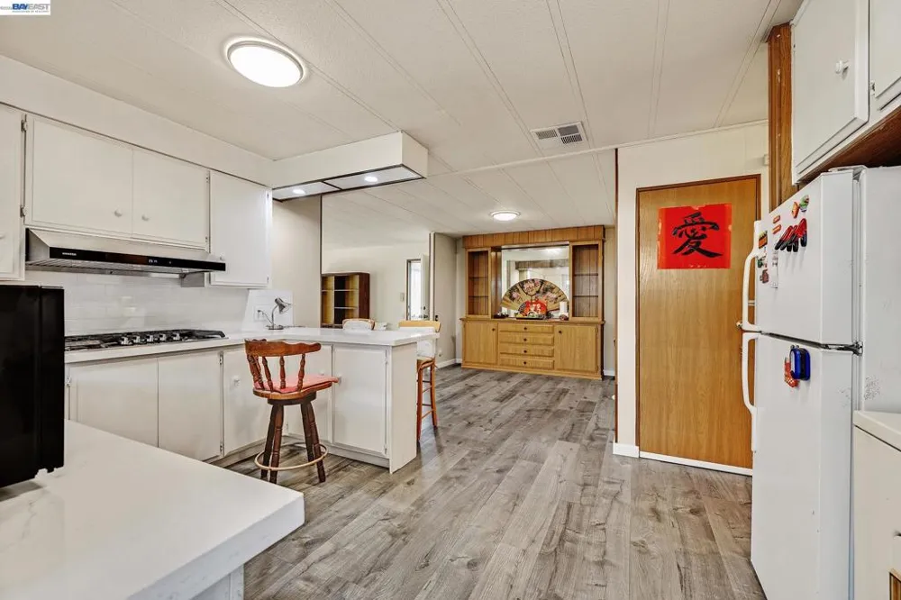 4141 Deep Creek Fremont, CA 94555