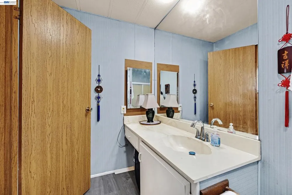 4141 Deep Creek Fremont, CA 94555