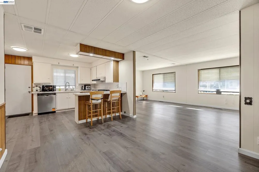 4141 Deep Creek Fremont, CA 94555