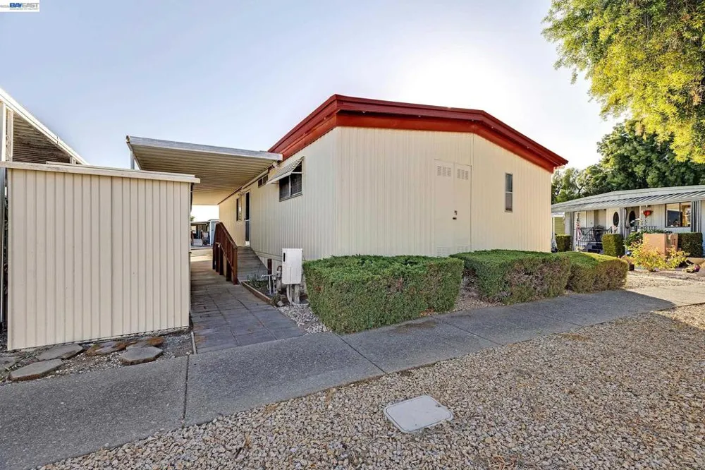 4141 Deep Creek Fremont, CA 94555