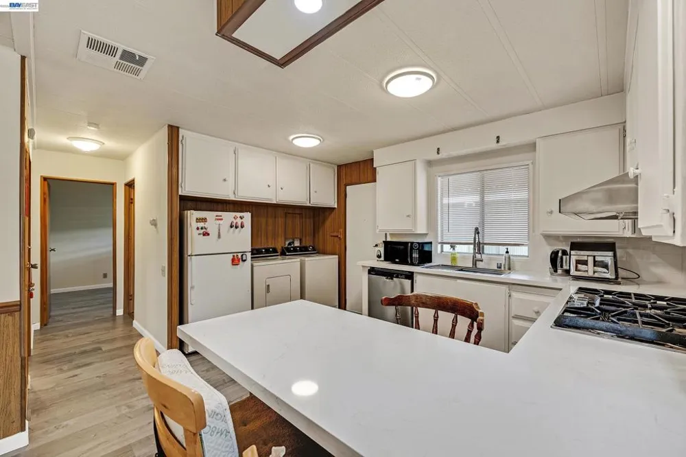 4141 Deep Creek Fremont, CA 94555