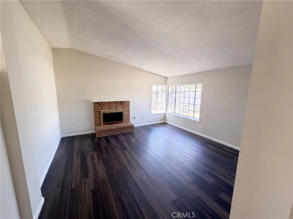 2796 Shiells Jurupa Valley, CA 92509