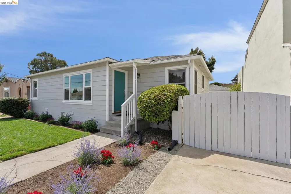 673 39Th St Richmond, CA 94805