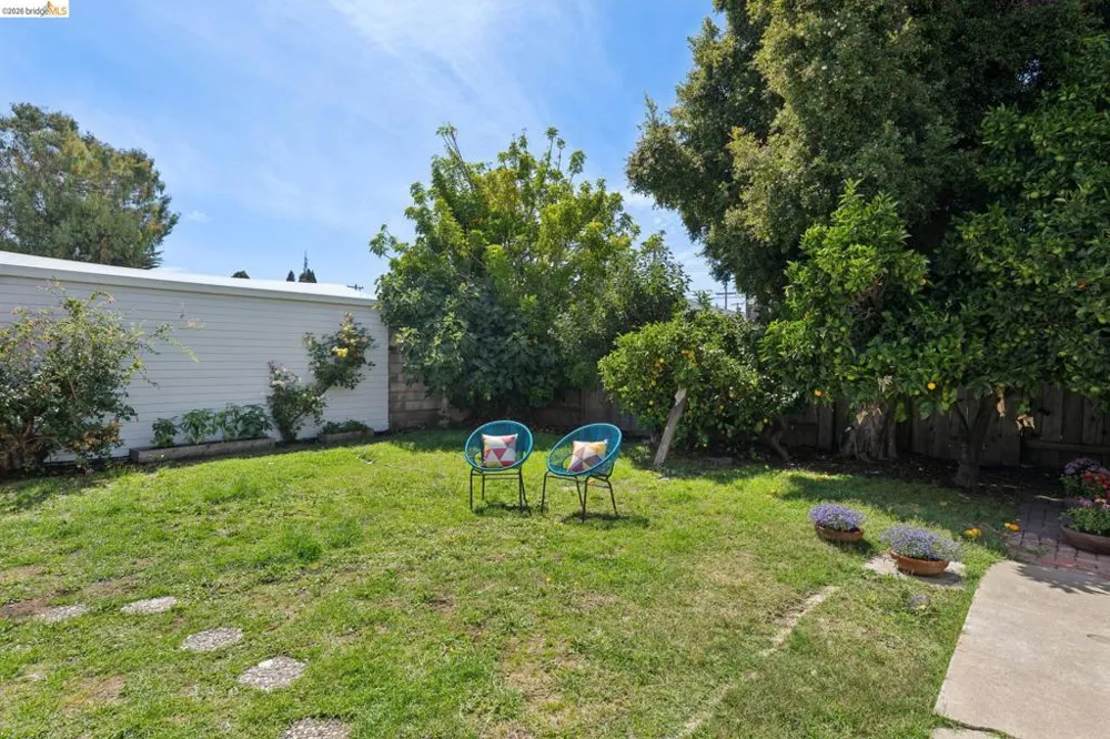 673 39Th St Richmond, CA 94805