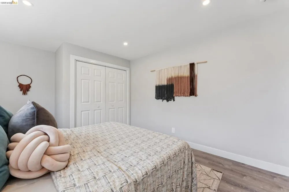 673 39Th St Richmond, CA 94805