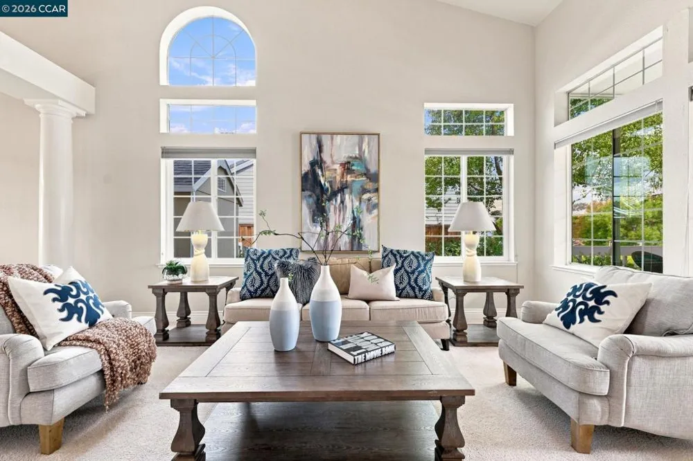 308 Ahwanee Lane Clayton, CA 94517