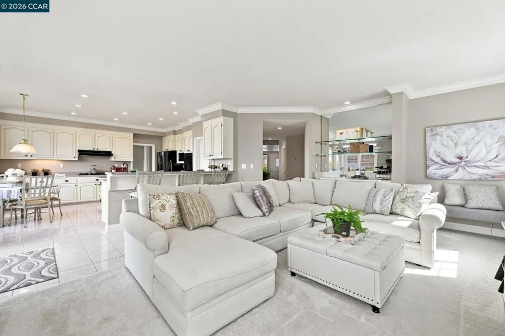 308 Ahwanee Lane Clayton, CA 94517