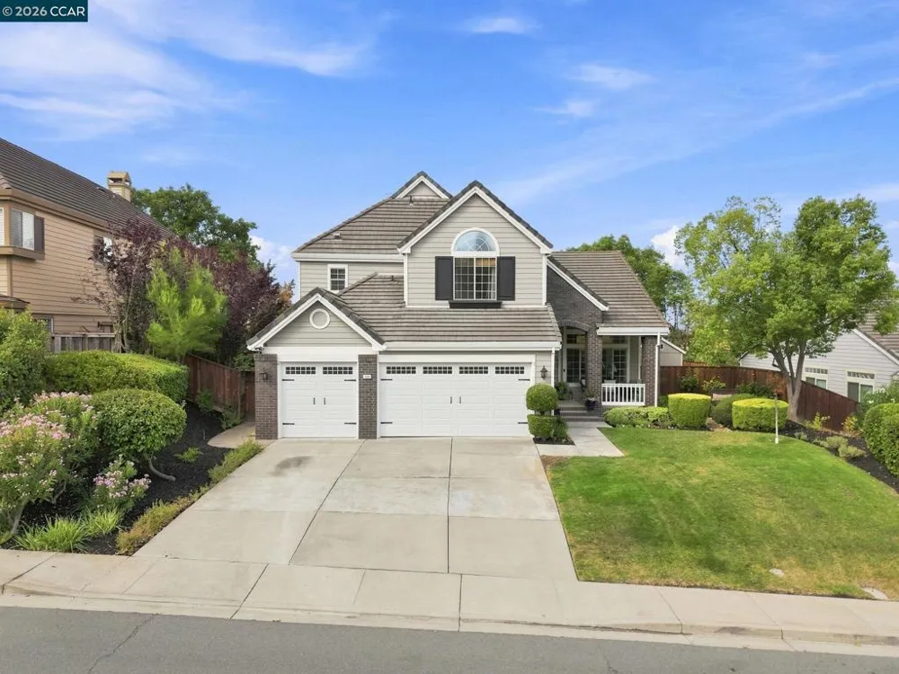 308 Ahwanee Lane Clayton, CA 94517