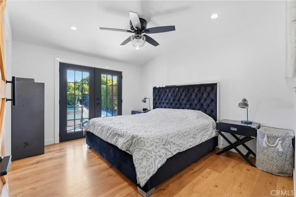 9930 Wealtha Sun Valley, CA 91352
