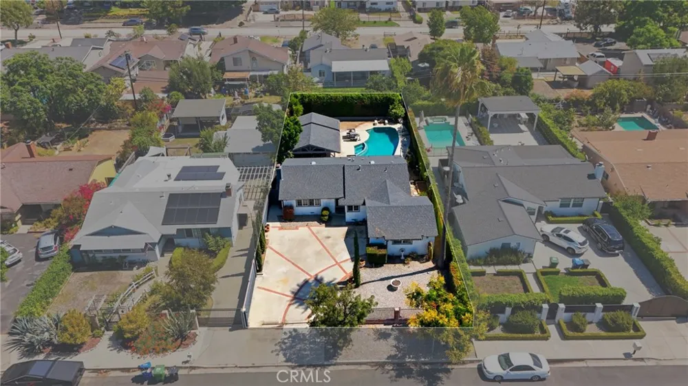 9930 Wealtha Sun Valley, CA 91352