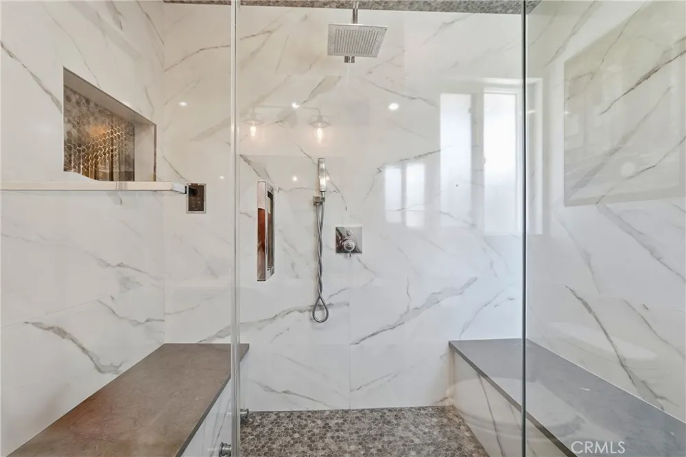 9930 Wealtha Sun Valley, CA 91352
