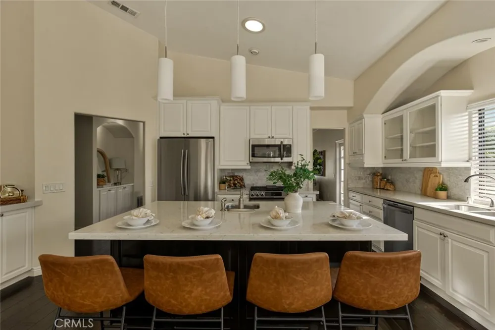 5955 Via Del Tecolote Yorba Linda, CA 92887