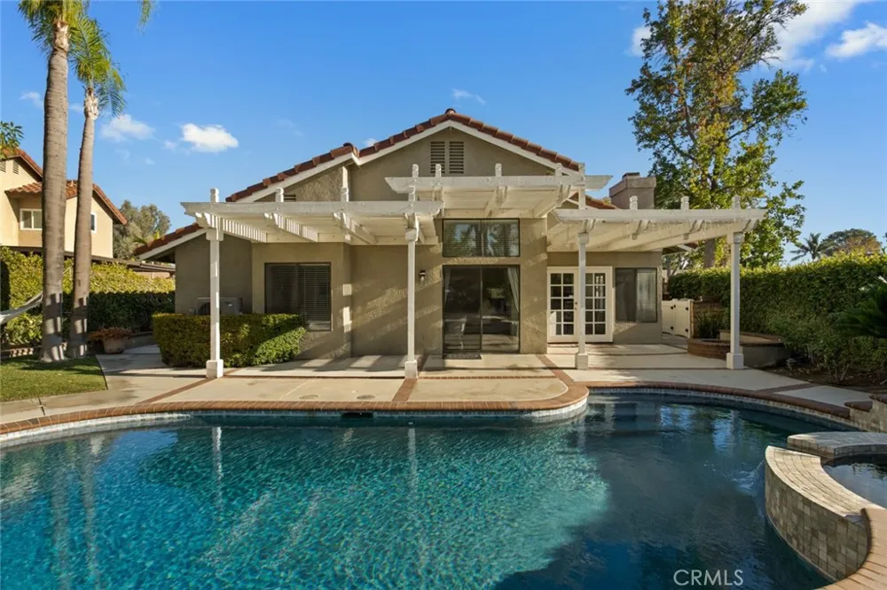 5955 Via Del Tecolote Yorba Linda, CA 92887