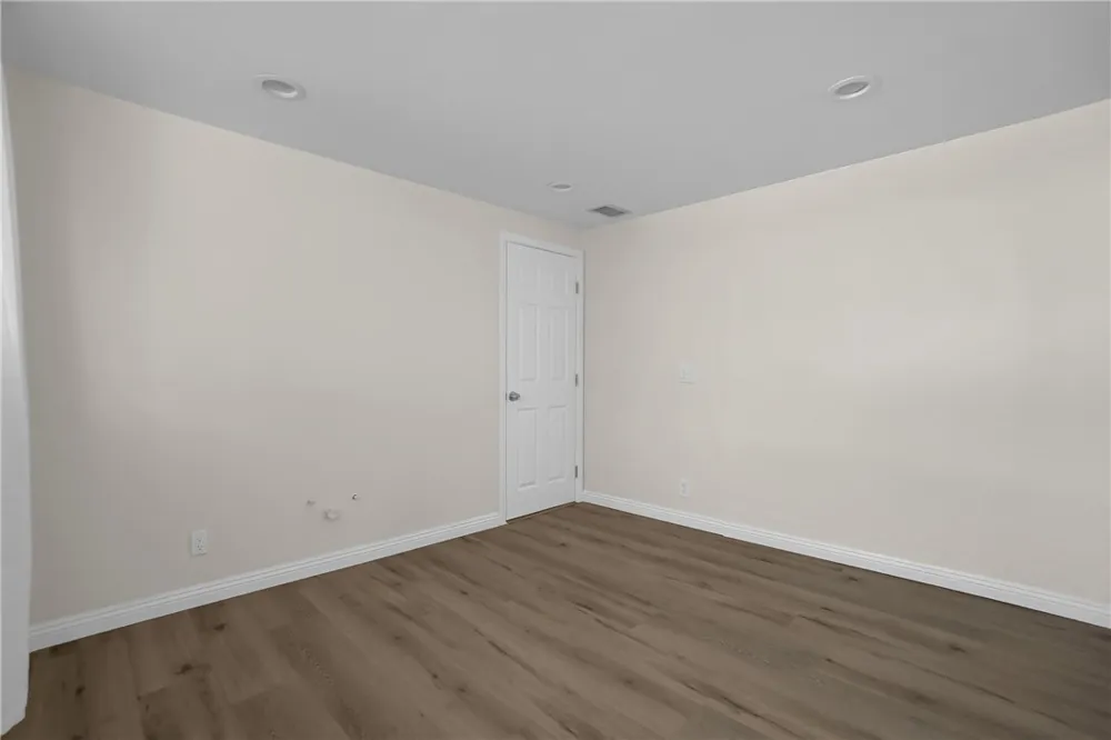 371 Fowler Pomona, CA 91766