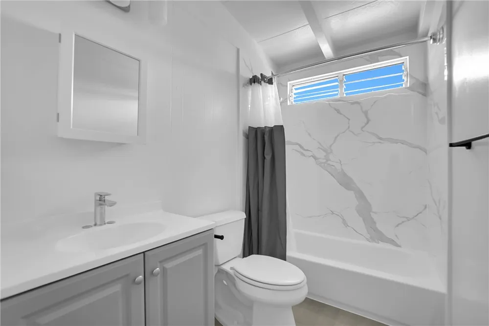 371 Fowler Pomona, CA 91766