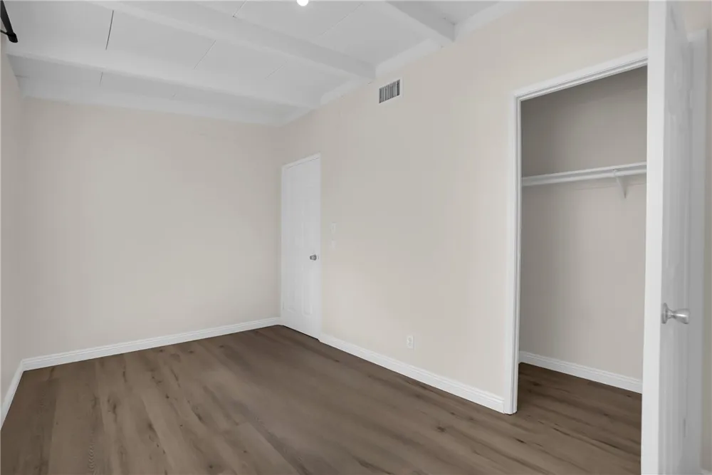 371 Fowler Pomona, CA 91766