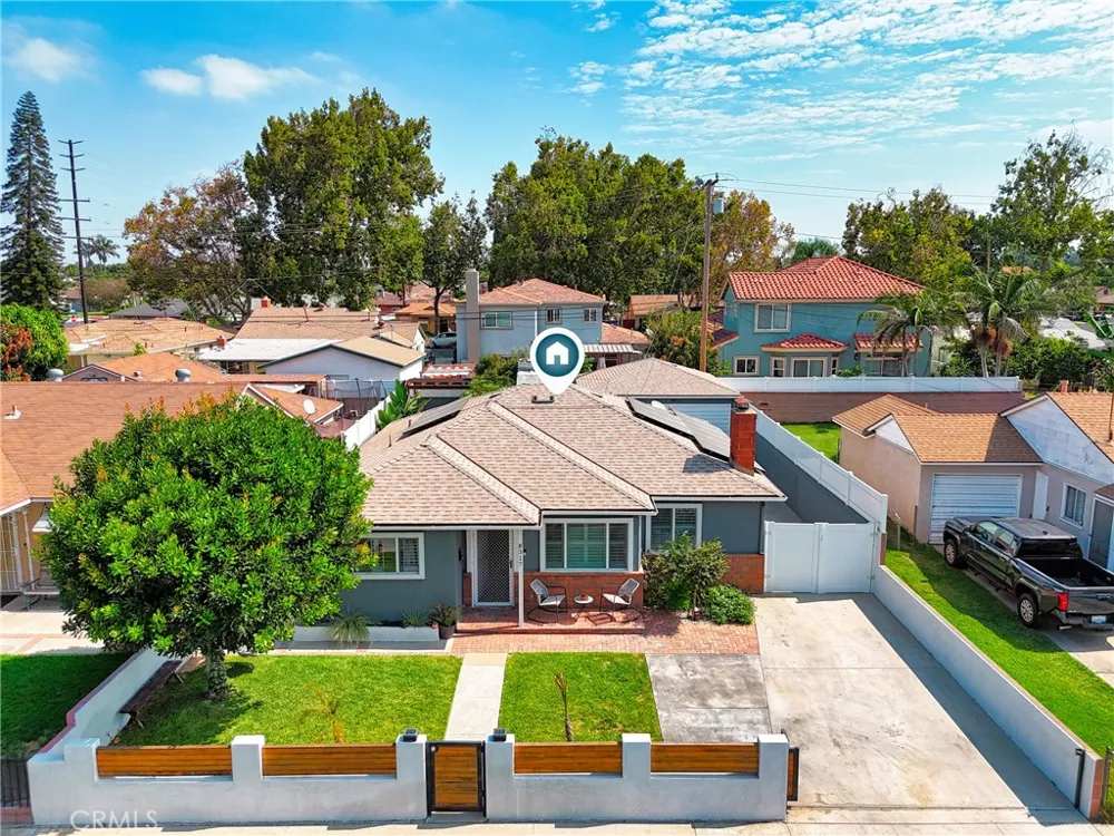 8317 Cheyenne Downey, CA 90242