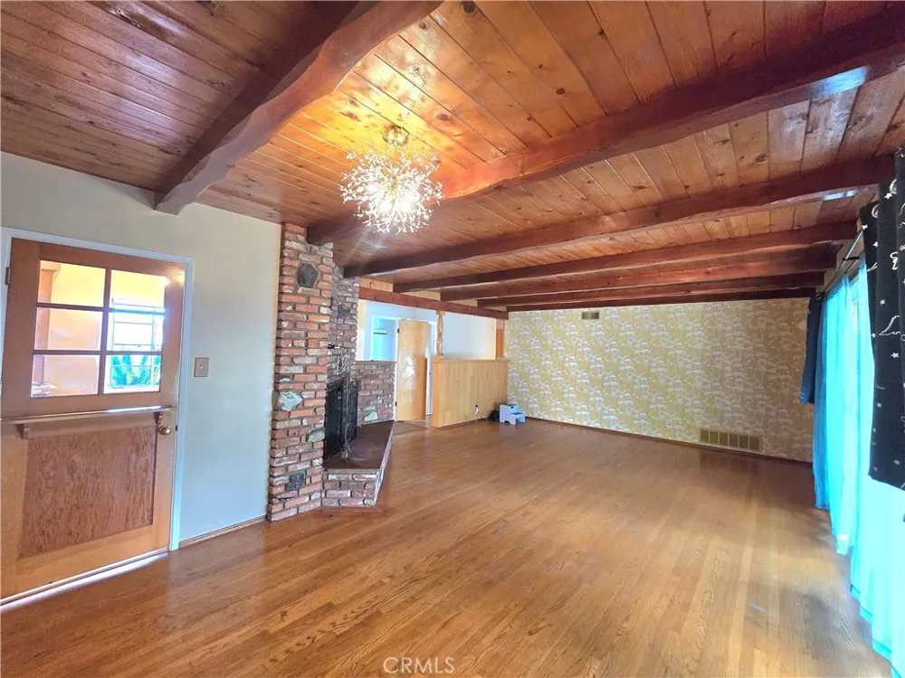 932 W Granada Court Ontario, CA 91762