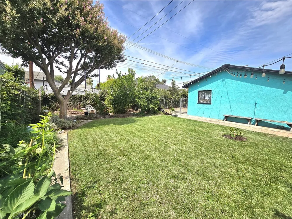 932 W Granada Court Ontario, CA 91762